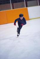 patinação de velocidade infantil foto