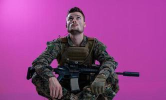 retrato de meditação de soldado