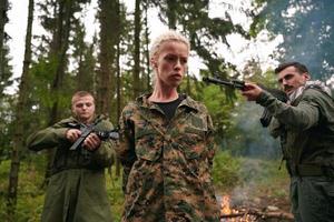 terroristas foi capturar mulher soldado viva foto