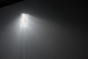 vista das luzes do estádio foto