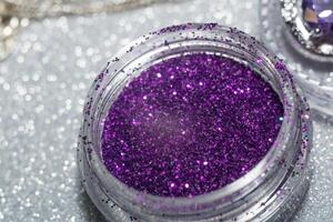 glitter roxo e prata foto