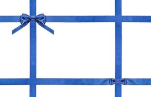 laços de cetim azul e fitas isoladas - conjunto 22 foto