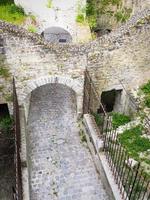 vista das paredes do porte des degres em boulogne foto