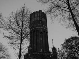 a cidade de lueneburg na alemanha foto