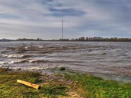 o rio reno em wesel foto