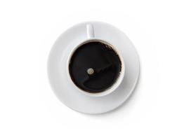 caneca de café, vista superior isolada em branco foto
