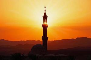 Mesquita no Egito ao pôr do sol foto