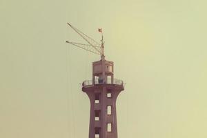 torre de paraquedas e salto, izmir foto