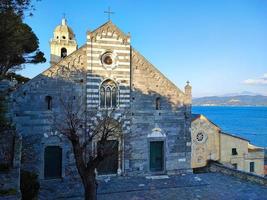 portovenere vila poeta golfo itália igreja medieval foto