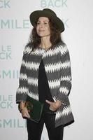 los angeles, 21 de outubro - minnie driver no i smile back exibição especial no arclight hollywood theaters em 21 de outubro de 2015 em los angeles, ca foto