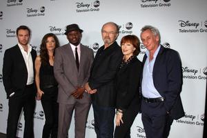 los angeles, 17 de janeiro - mark hildreth, devin kelley, omar epps, kurtwood smith, frances fisher, matt craven no disney-abc television group 2014 winter press tour party chega em 17 de janeiro de 2014 foto