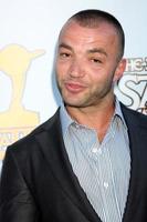 los angeles, 26 de julho - nick tarabay chega ao Saturn Awards 2012 em náufragos em 26 de julho de 2012 em burbank, ca foto