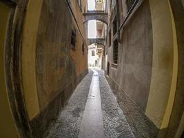 trento vicolo dei dall'armi - rua de armas beco medieval foto