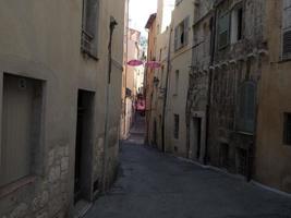 grasse frança provence alpes vila medieval casas antigas históricas foto