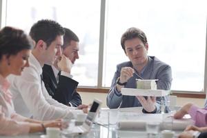 equipe de negócios de arquiteto em reunião foto