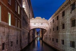 ponte dos suspiros, veneza