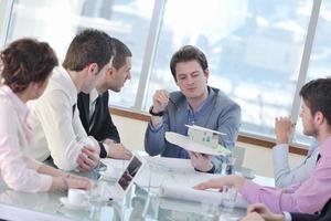 equipe de negócios de arquiteto em reunião foto