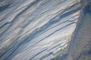 montanhas de textura no cáucaso foto