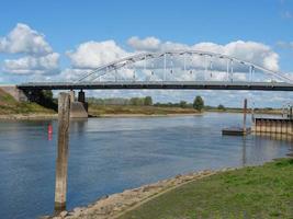 cidade de dosburgo no rio ijssel foto