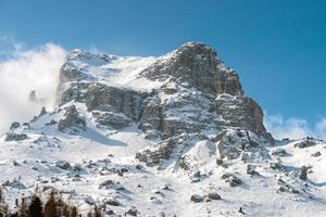 Dolomitas - vista panorâmica enorme no inverno foto