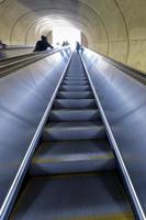 escada rolante do metrô de Washington DC foto