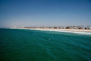 los angeles, eua - 5 de agosto de 2014 - pessoas na paisagem de praia de veneza foto