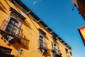 rua de san miguel e allende guanajuato foto