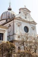 igreja de san giorgio dei greci em veneza foto