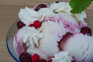 sorvete de cereja foto