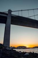 ponte ao entardecer foto