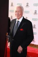 los angeles, 26 de março - christopher plummer no festival de cinema clássico 2015 tcm noite de gala de abertura do 50º aniversário exibição do som da música no teatro chinês tcl em 26 de março de 2015 em los angeles, ca foto