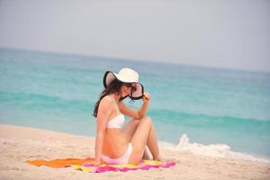 mulher feliz aproveite as férias de verão foto