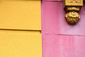 la boca casa pintada em buenos aires foto