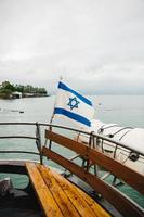 bandeira israelense em barco
