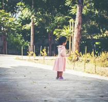 retrato de menina adorável foto