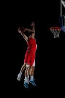 jogador de basquete em ação foto