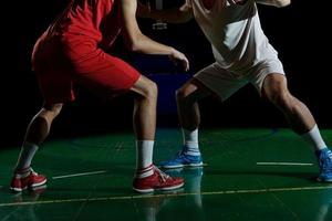 jogador de basquete em ação foto