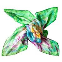 lenço de seda batik colorido embrulhado isolado foto