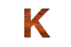 letra do alfabeto de madeira moderna k isolada no fundo branco com traçado de recorte para design foto
