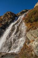 caminhada nos alpes suíços foto