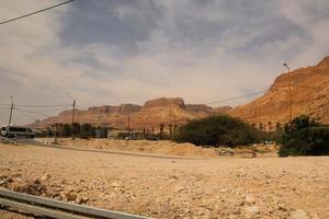 uma vista do deserto da Judéia em Israel foto