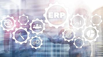 sistema ERP, planejamento de recursos empresariais em fundo desfocado. automação comercial e conceito de inovação. foto