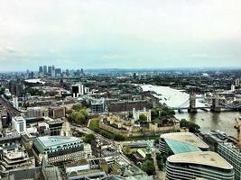 uma vista aérea de Londres foto