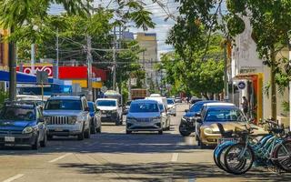 playa del carmen quintana roo méxico 2022 estrada de rua típica e paisagem urbana de playa del carmen méxico. foto