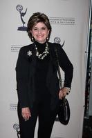 los angeles - 14 de junho - gloria allred chega na recepção dos indicados ao emmy atas daytime awards no sls hotel em beverly hills em 14 de junho de 2012 em los angeles, ca foto