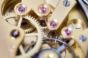 foto macro do mecanismo do relógio de bolso