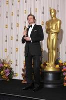 los angeles - 27 - colin firth na sala de imprensa no 83º academy awards no teatro kodak, hollywood e highland em 27 de fevereiro de 2011 em los angeles, ca foto