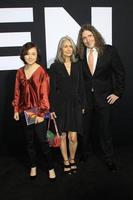 los angeles - 17 de outubro - nina yankovic, suzanne krajewski, estranho al yankovic na estréia de halloween no tcl chinese theatre imax em 17 de outubro de 2018 em los angeles, ca foto