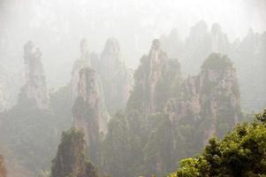 parte da área cênica de wulingyuan da parte da floresta nacional de zhangjiajie. foto