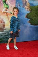 los angeles - 22 de março - aubrey anderson-emmons na estréia do filme de fada pirata no estúdio de walt disney em 22 de março de 2014 em burbank, ca foto